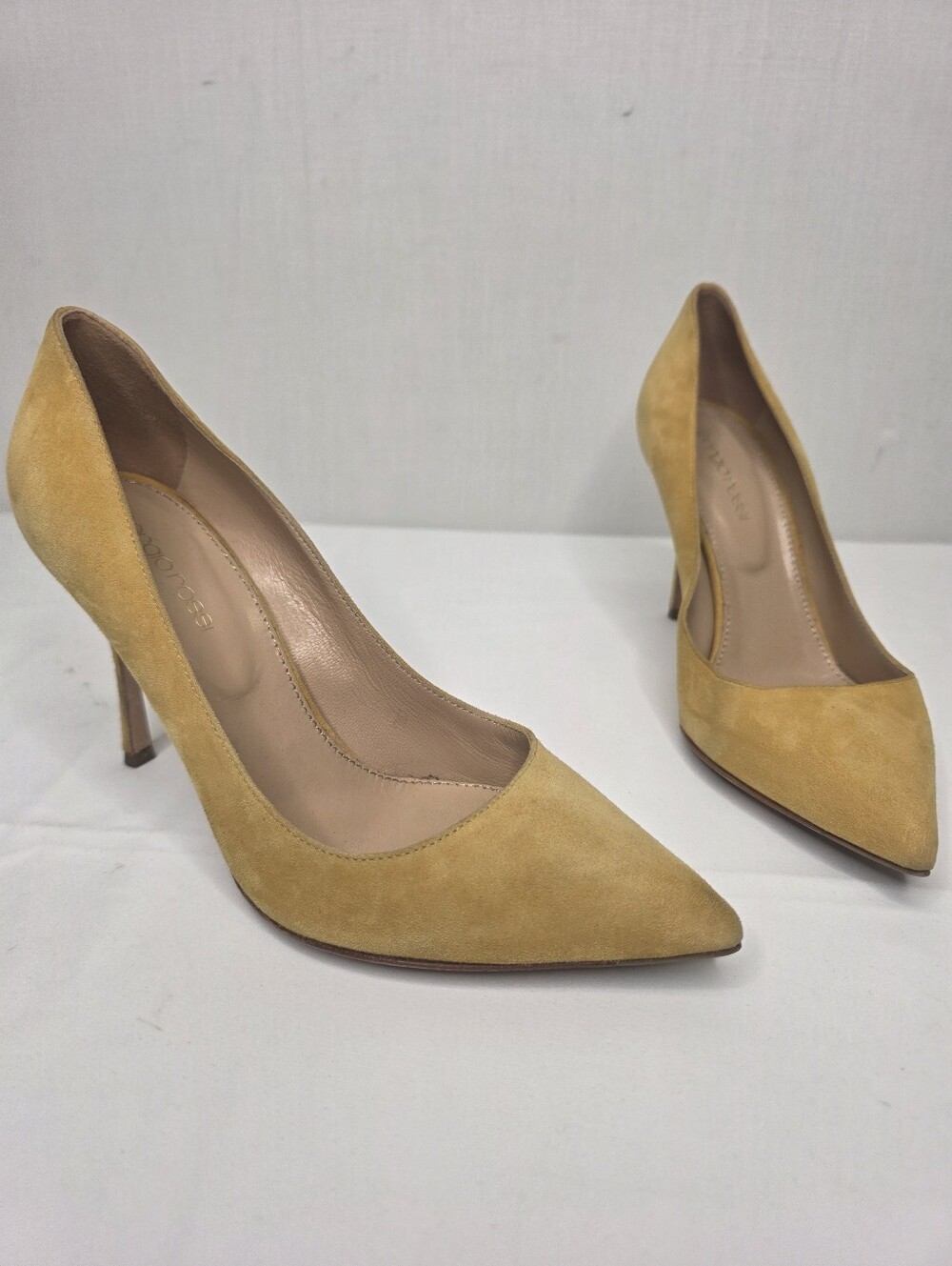 Sergio Rossi Mustard Yellow Suede Pointed Toe Stiletto Pumps Size 37 / US 7